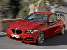 BMW первой серии станет заднеприводной