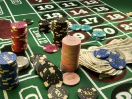 Милиционер предупреждал хозяев казино о предстоящих проверках