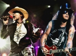 На концерте Guns N' Roses в Нью-Джерси арестованы 30 человек