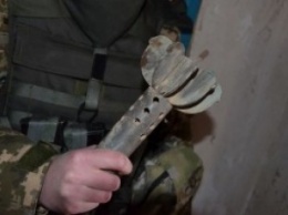 Боевики вновь накрыли артиллерийском огнем школу в Красногоровке