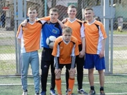 Криворожские правоохранители провели соревнования по мини-футболу среди молодежи