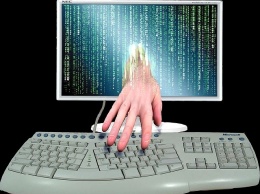 Хакеры взломали базу данных Министерства внутренней безопасности США