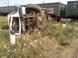 Смертельное ДТП на Одесской ж/д: поезд сбил невнимательного автомобилиста