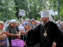 Митрополит Антоний: Всеукраинский Крестный ход за мир - важнейшее церковное и общественное событие последних лет