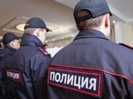 В Москве изрезали и ограбили мужчину