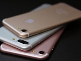СМИ: Apple в последний момент отказалась от iPhone 7 с одиночной камерой «из-за жесткой конкуренции на рынке»