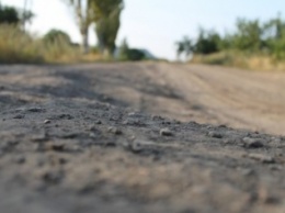 Пять километров тишины. В Доброполье запустили проект по ремонту объездной дороги