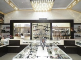 В николаевском оружейном магазине "Зброя Центр" открылся новый отдел товаров для туризма (ФОТО)