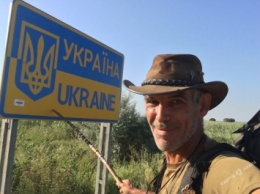 Пешком по миру: как британец преодолел 3 тыс. км и дошел до Одессы (фото)