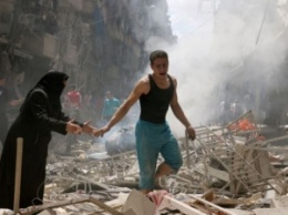 Война в Сирии: в результате авиаударов и обстрелов Алеппо погибли 49 гражданских