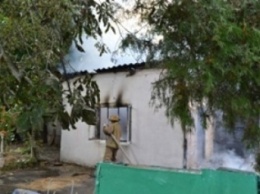 В Одессе на Фонтане горел частный дом (ФОТО)