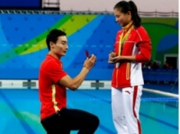 Предложение руки и сердца китайских спортсменов на подиуме Олимпиады (ВИДЕО)