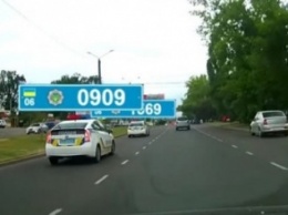 131 км/час: Одесситы стали свидетелями того, как полицейские устраивают гонки (ВИДЕО)