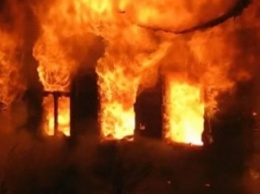 Кременчугские пожарные тушили пожар в Крюковском районе