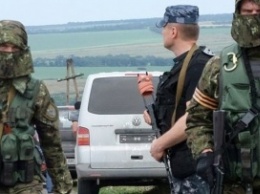 В Донецке "ДНРовцы" избили участников пикета