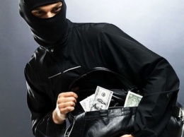 В центе Москвы банда в масках ограбила офисное здание на 2 млн рублей