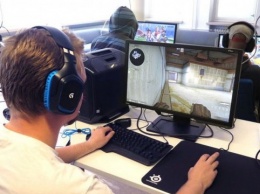 Училище в Финляндии готовит профессиональных геймеров