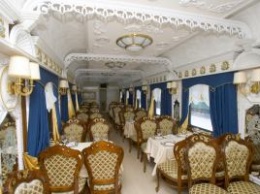 Россия: «Императорский» поезд отправился в путь