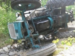 На Кубани подросток упал с трактора и скончался на месте происшествия