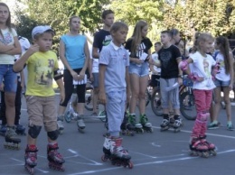 В Покровске (Красноармейске) продолжили соревноваться маленькие спортсмены