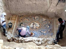 Археологи обнаружили греческие мозаики, которым 4 тысячи лет. С ними ничто не сравнится