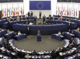 Европарламенту предлагают отменить визы для Украины в первом чтении