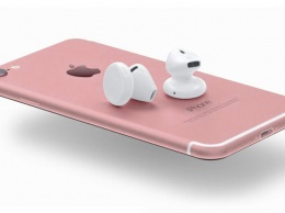 Фотография упаковки 32-гигабайтного iPhone 7 Plus подтверждает беспроводные наушники AirPods в комплекте
