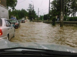 Ливень затопил улицы Батуми
