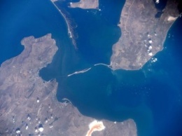 Крымский мост. Фото из Космоса