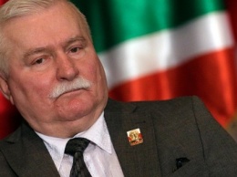 Лех Валенса пригрозил президенту Польши международным судом