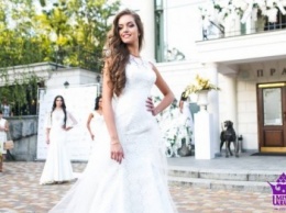 Красавица из Днепра получила корону "Мисс Украина" 2016