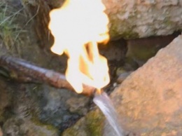 В Украине есть лечебный источник с водой, которая горит