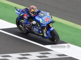 MotoGP: Звездный день Маверика Виньялеса - Suzuki выигрывает BritishGP