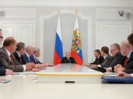 Политолог призывает сменить Медведева на "правительство крымского консенсуса"