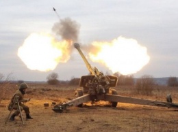 Боевики перебросили 122 мм гаубицы под Углегорск