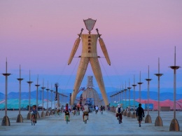 В пустыне штата Невада прошел фестиваль «Burning Man»
