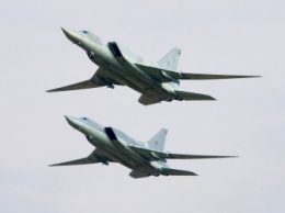 Самолеты России в небе над Донбассом