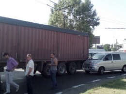 Авария на проспекте Богоявленском в Николаеве: движение в районе автовокзала затруднено (ФОТО)