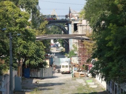 В ходе капремонта моста Коцебу будет увеличена его несущая способность. Фото
