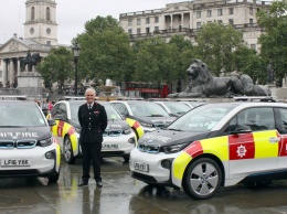 Пожарные Лондона получили 52 электрокара BMW i3