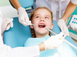 Ученые: Наноэлементы в эмали зубов предотвратят кариес