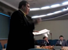 Саакашвили обвинил главу Госавиаслужбы в монополизации авиарынка Украины (ВИДЕО)