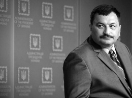 У Порошенко выразили соболезнования в связи с гибелью заместителя главы АП Андрея Таранова