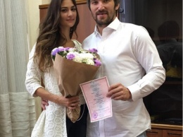 Анастасия Шубская поздравила мужа Овечкина с днем рождения