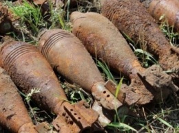 На Полтавщине во время полевых работ было обнаружено арсенал боеприпасов