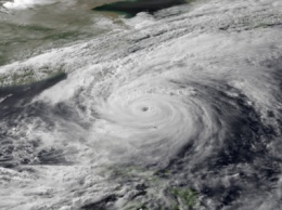 Тайфун «Меги» движется на Тайвань и обрушится на юг Китая
