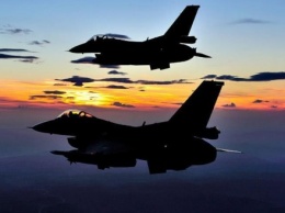 ВВС Турции уничтожили 4 объекта ИГИЛ в Сирии