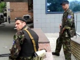 Россияне на Донбассе воруют запчасти и даже ворота горожан - ГУР