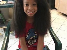 8-летний мальчик 2 года отращивал волосы, чтобы сделать парики для больных раком детей
