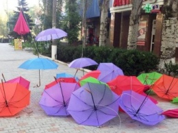 На Херсонщине появились зонтичные вандалы (фото)
